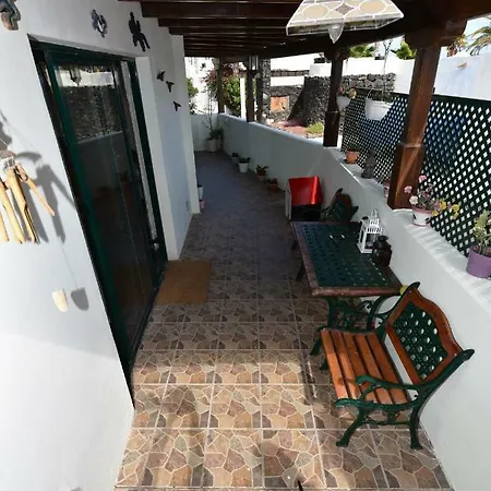Costa Teguise Beach (adults Only) Homestay *